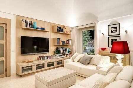 Gocce Villas - Villa Bouganvillea Superb Capri Villa With Views 外观 照片
